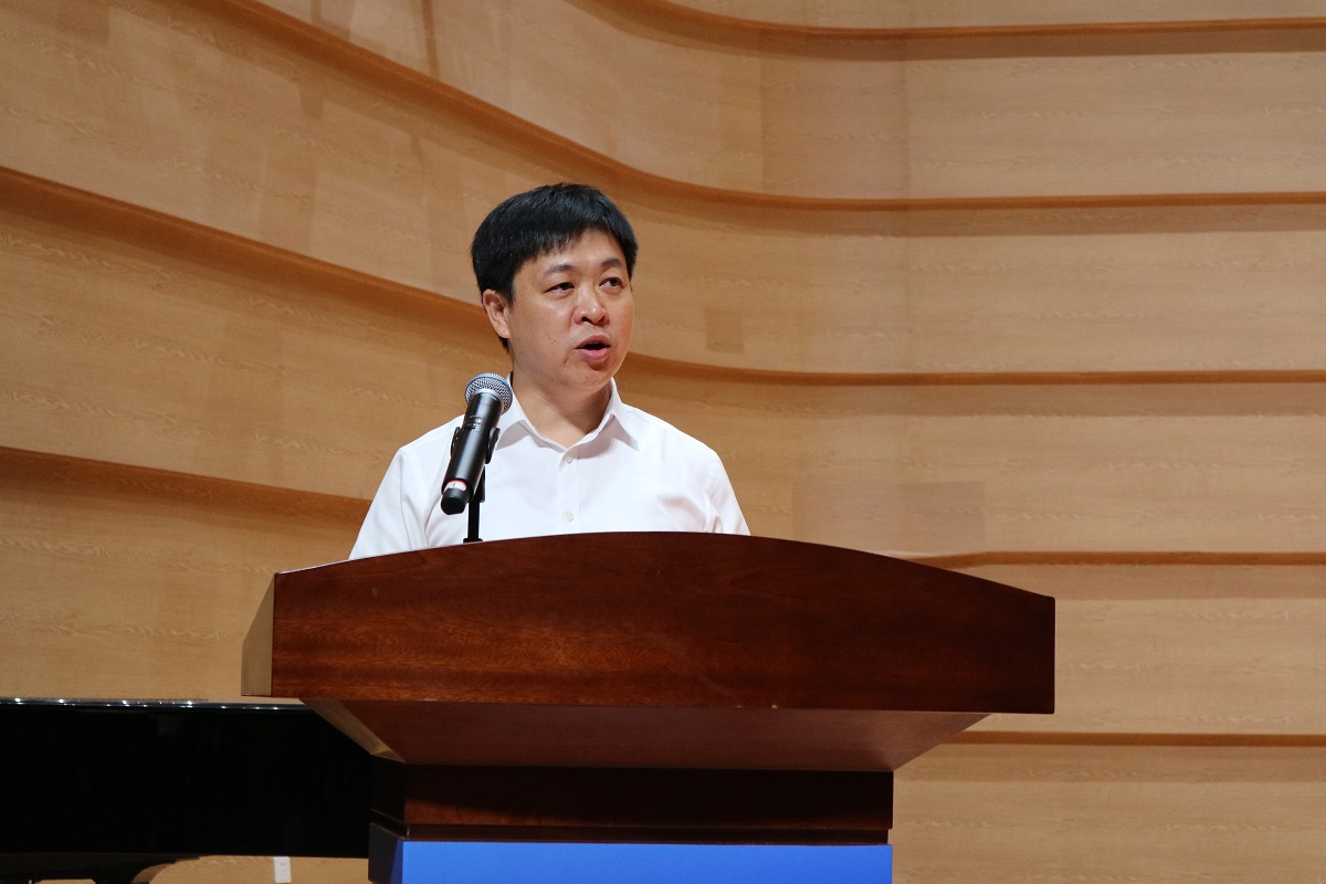 图7院长罗洎发言.JPG