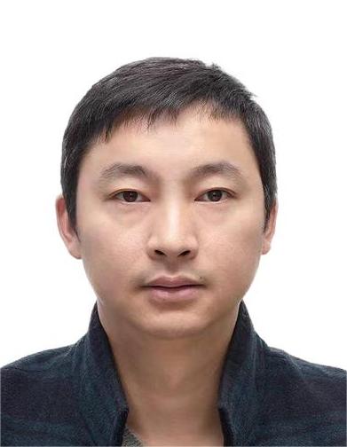 杨平.jpg
